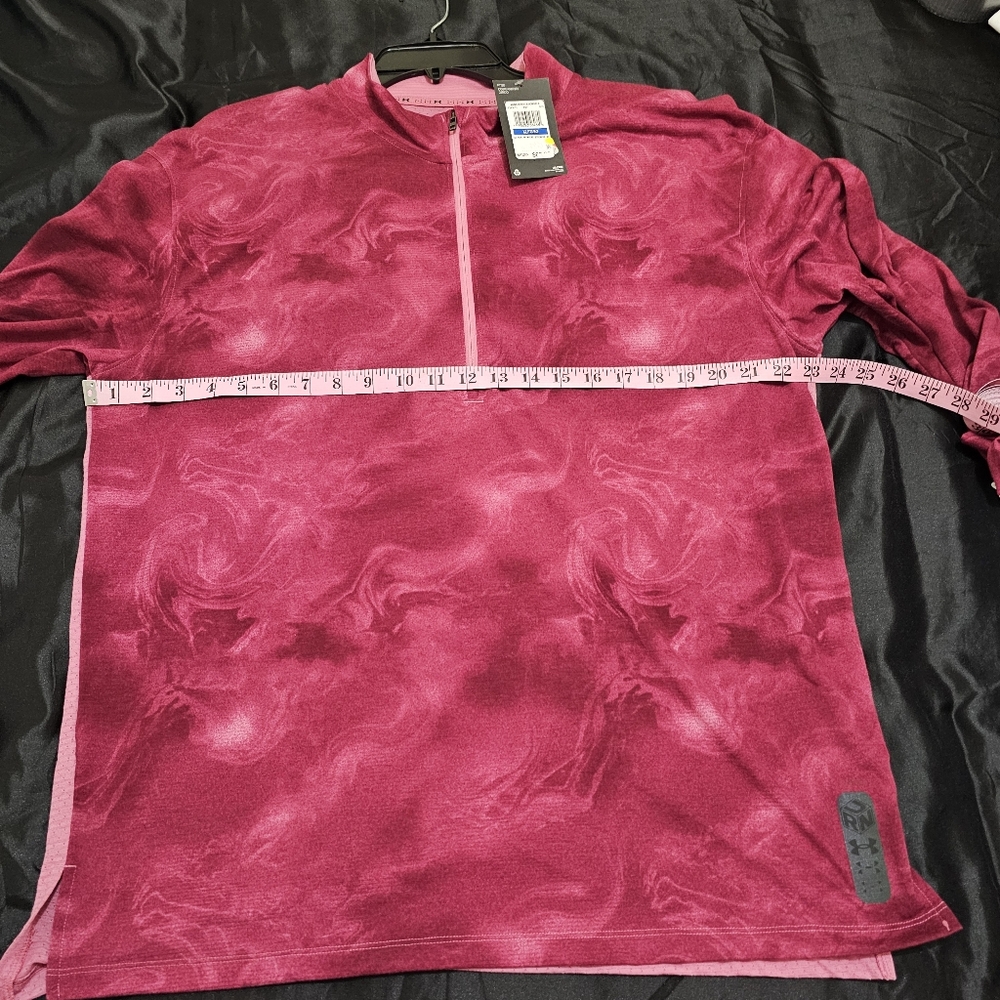 NWT under armour running dri fit 1/2 zip size XL